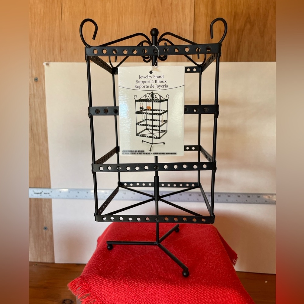 Darice Black Metal Rotating Jewelry Display Revolving Earring Display